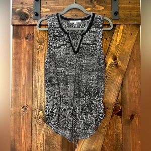 Daniel Rainn Sleeveless Blouse
